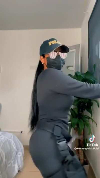 @womanpolixoficial