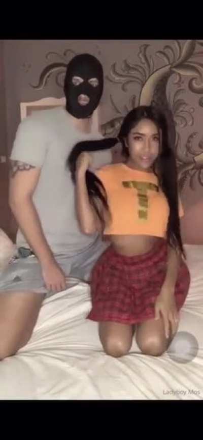 💥