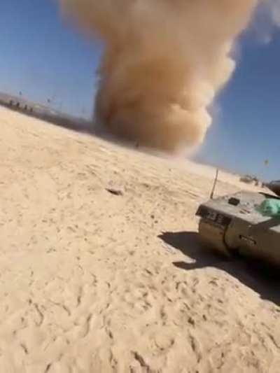 Sandstorm excitement