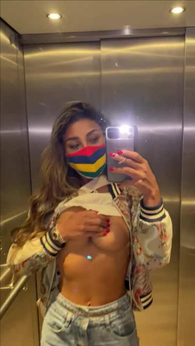Elevator Flash
