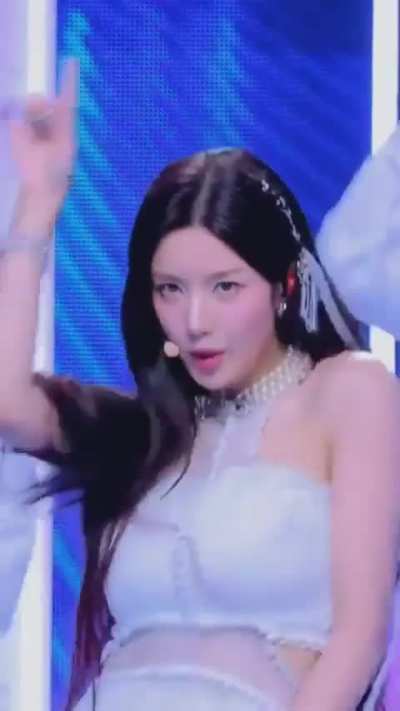 Kwon Eunbi
