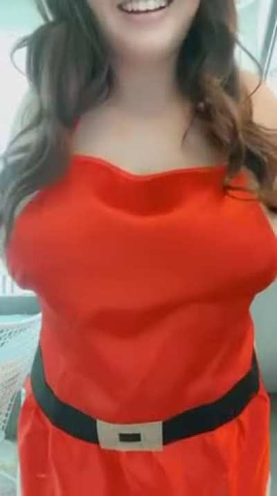 Some huge XXXmas tits (if you celebrate)