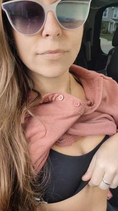 What sets your soul on fire? 😇🔥😘 [drop]