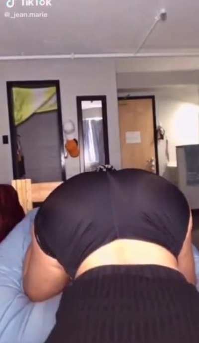 Love a PAWG in Volleyball Shorts