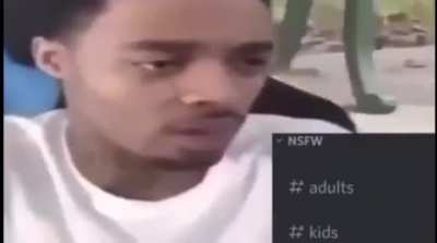 ‎