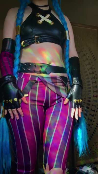 Jinx gives you jerk off instructions