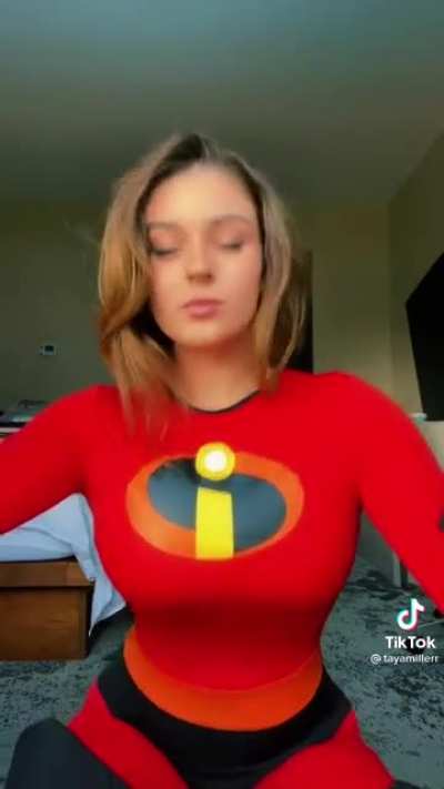 Elasta Girl