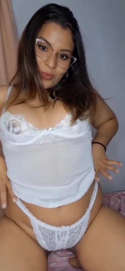 I know I am fat but I promise I can make you very happy