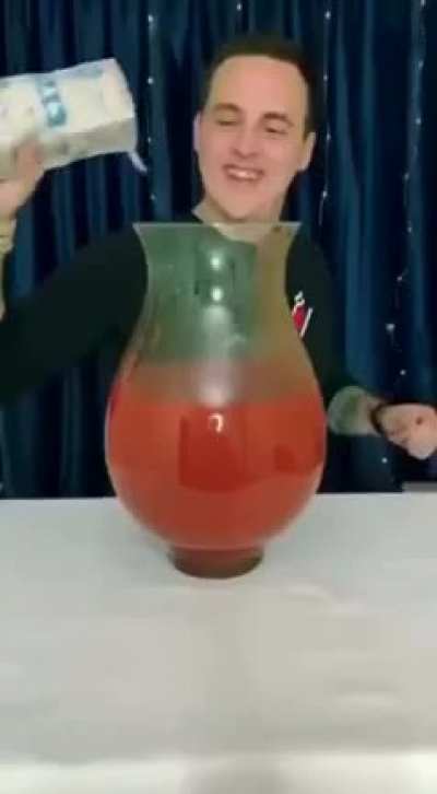 Опыта малов<wbr>ато. До улыба<wbr>шки ему расти и расти