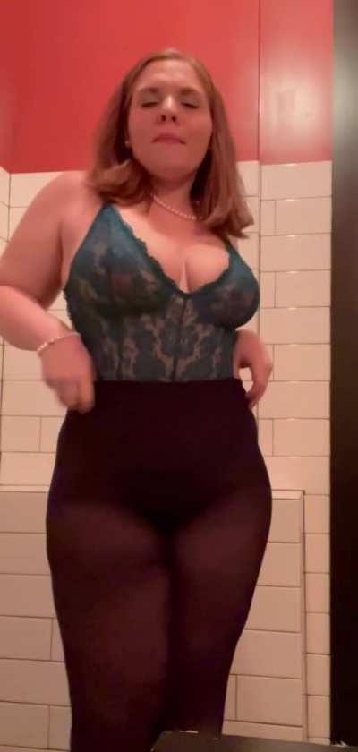 If you’re sorting by new, this one is for you 😘