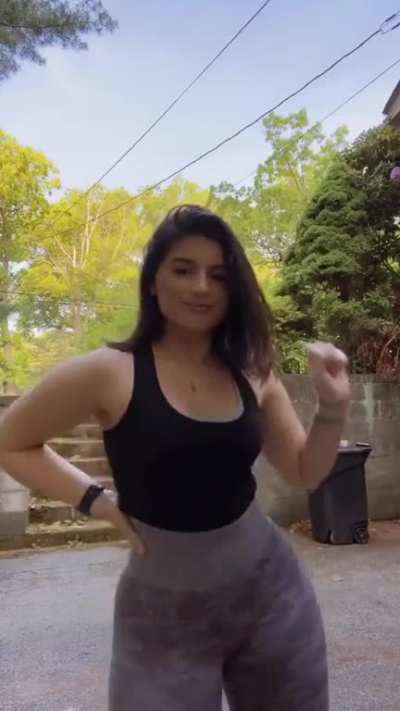@angiepfit