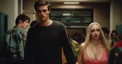 Sydney in 2x08!