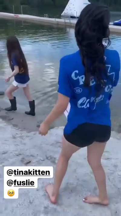 Leslie booty