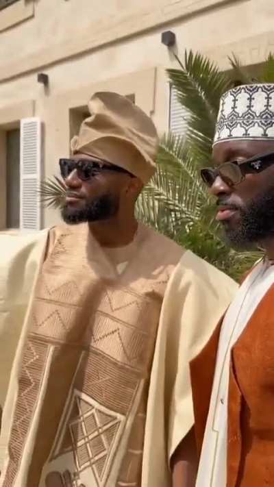 Temba bavuma 🍑with LeBron James 🐭