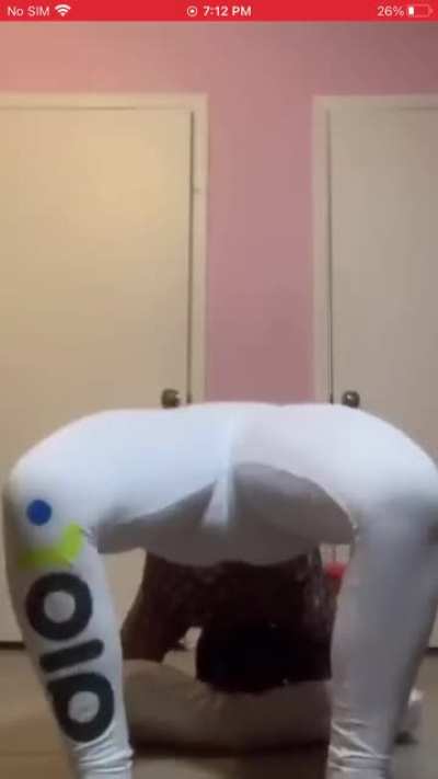 🥴