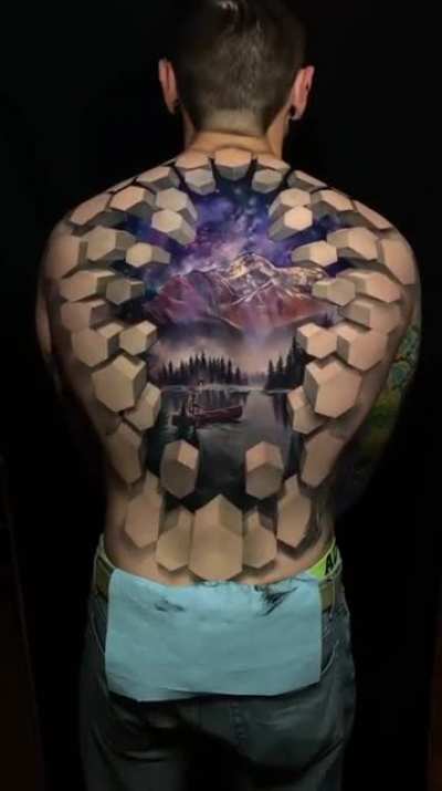 Amazing 3D tattoo