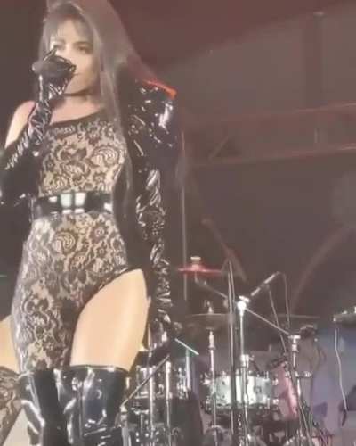That hip wiggle driving me crazy