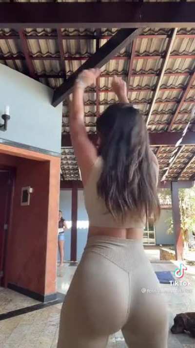 Nice clap 🍑😍