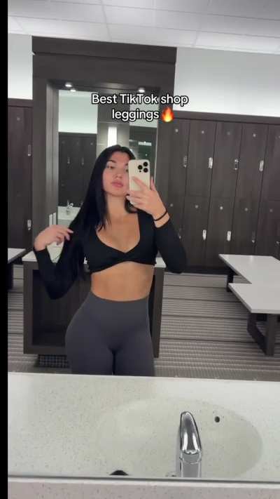 Jazmyn Nyx