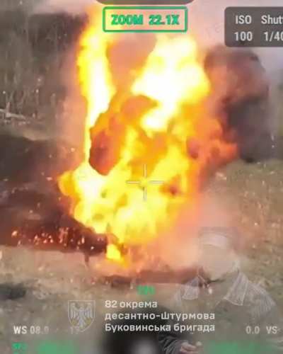 Ukrainian paratroopers, together with adjacent units, used FPV drones and drops from Vampire hexacopters to destroy 1 tank, 3 armored personnel carriers, and 2 Desertcross all-terrain vehicles during the enemy's assault actions. Near the village of Huyevo