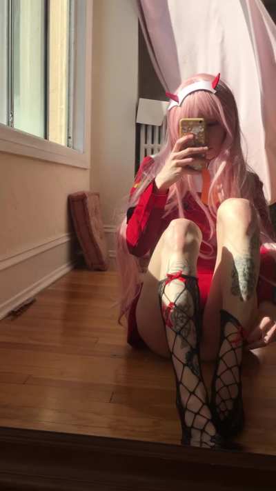 Zero Two has a crush on u
