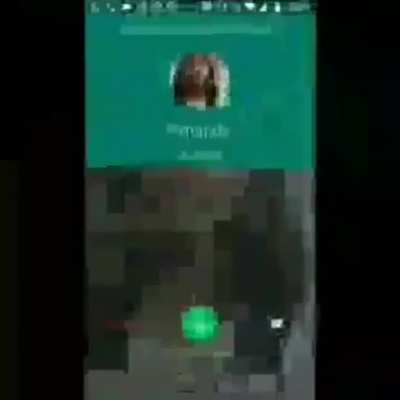 Saidaq tô jogando meu fre freru