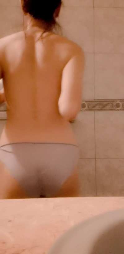 Slim & hot latina just ready to make you cum, baby💦💦 SELLING NOW😈 Pics, sexting, rates, cam and more ❤️💦 ONLY BUYERS❤️ Kik: @sweet_freya or Snapchat: freyafromkil20 [CAM]<wbr>[RATE<wbr>][SEX<wbr>T][VI<wbr>D][PI<wbr>C][GF<wbr>E]