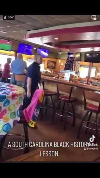 White Guy Called Black Dude The N Word In South Carolina & This Happened 😮
