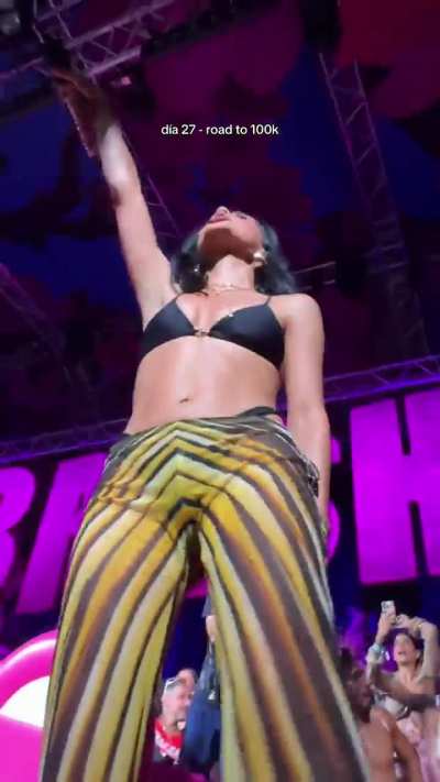 Ibiza twerk 