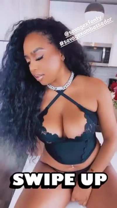 SxF