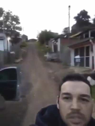 Não tem como levar a sério
