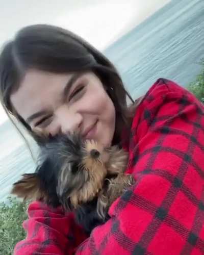 Hailee Steinfeld