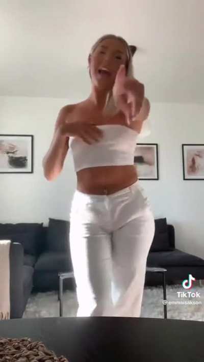 Helt sjukt snygg🥵🥵