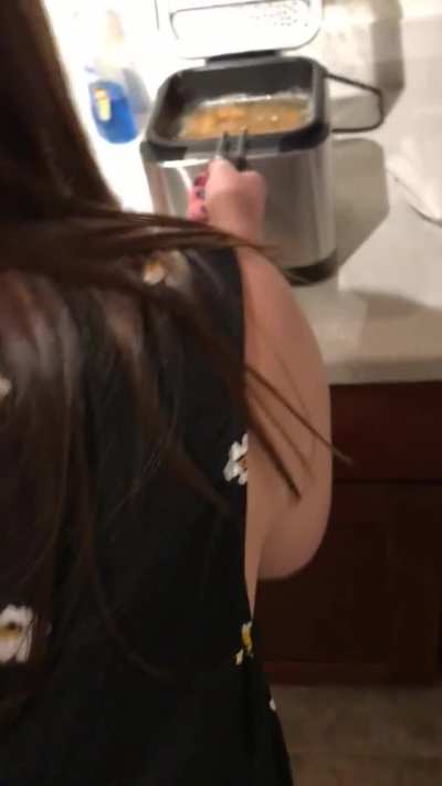 Fuckin while cookin
