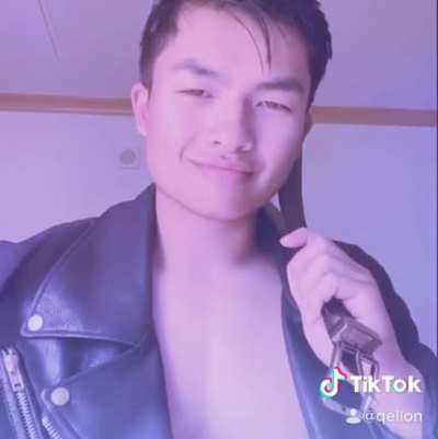 Leather Daddy 😳