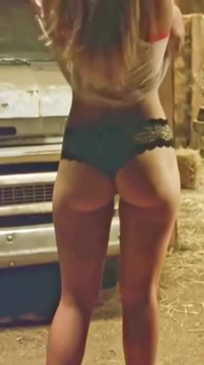 Tania Raymonde