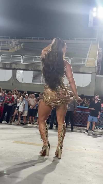 Paolla Oliveira