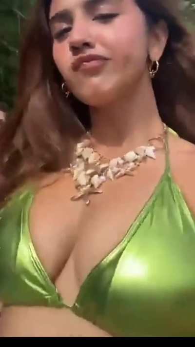 Roshni Walia