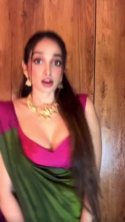 Just see her moves.
