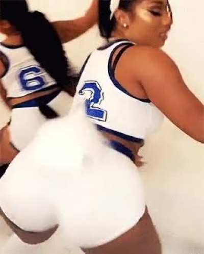 Lola bunny