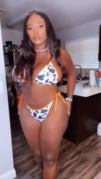 Nathalia Domingos (@nat<wbr>halia<wbr>domin<wbr>gos94<wbr>_)