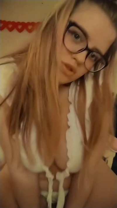 i can make your dick hard write me on my onlyfans page