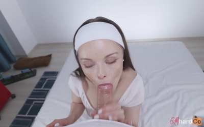 I love sucking cock and getting my face covered with cum