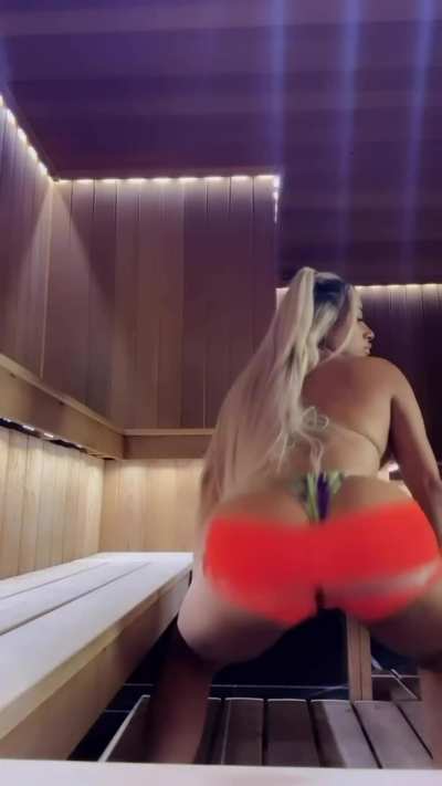 Hennessy Carolina