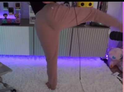 🍑jiggle