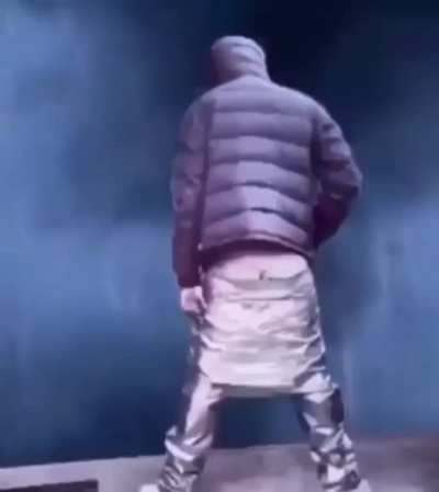 :(