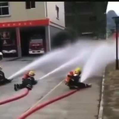 Control your hoses people!