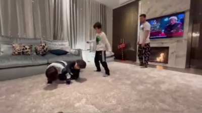 Messi 0 - [0] Messi jr FC - Mateo Messi GREAT TACKLE 4’