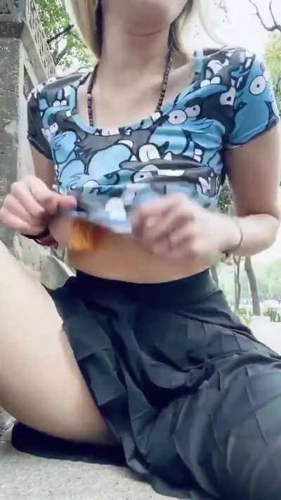 Risky Rubbing 💦