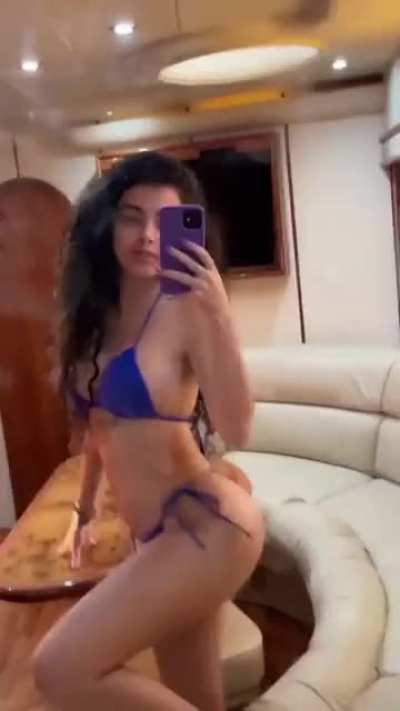 Ohh Malu! 🤤